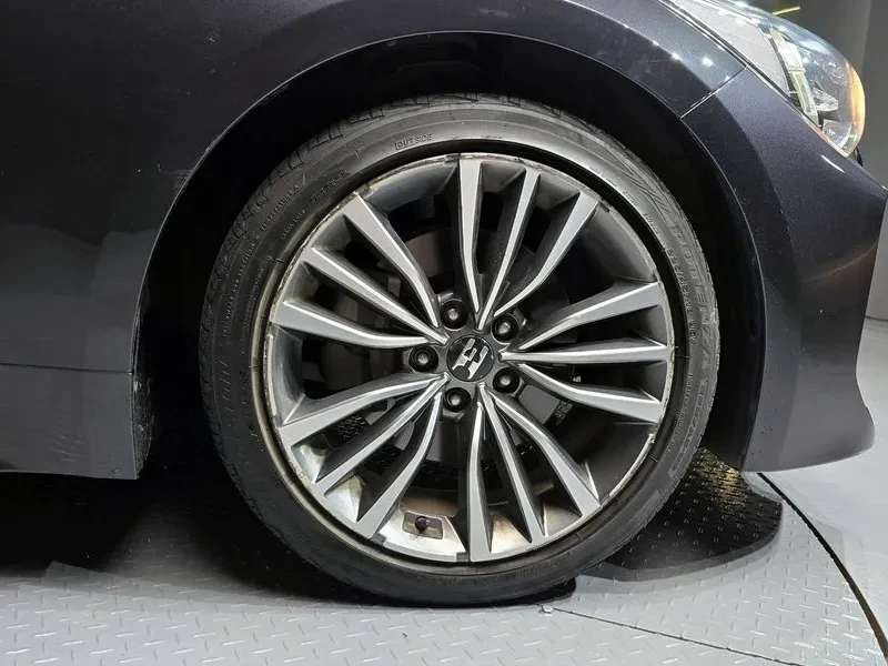 Kia Stinger  - изображение 5