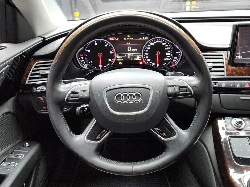 Audi A8 3.0 TDI Quattro, снимка 9 - Автомобили и джипове - 53396707