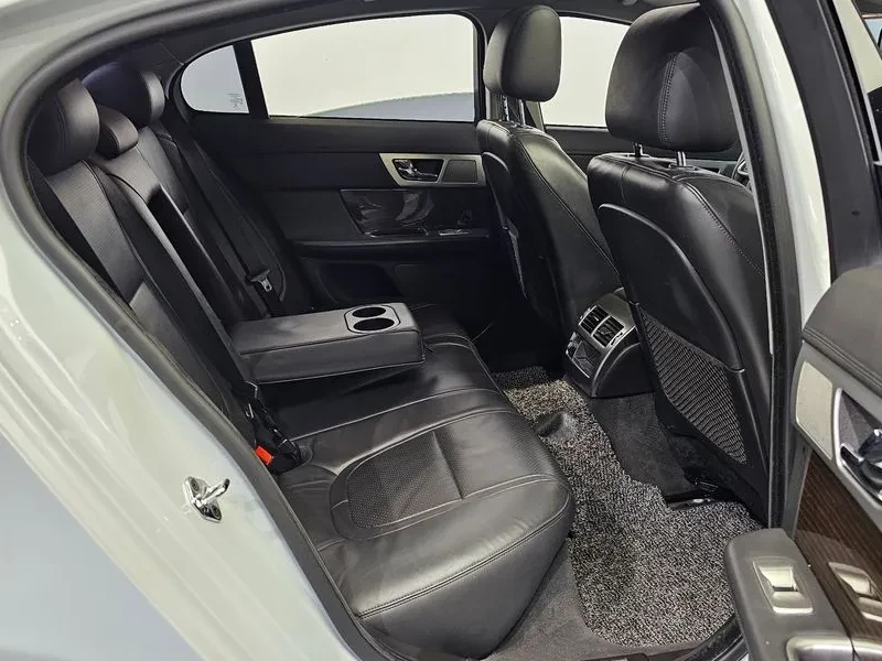 Jaguar Xf 2.2D | Mobile.bg � ����������� 11