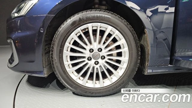 Audi A6 | TOP SERVICE 60 K KM, снимка 5 - Автомобили и джипове - 55949636