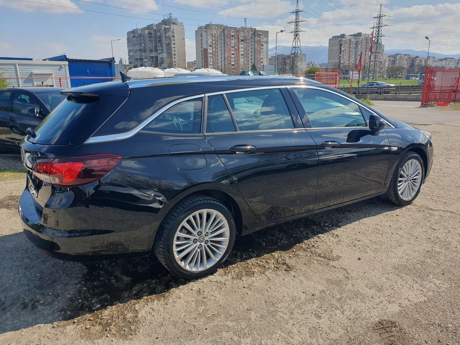 Opel Astra 1.6 CDTI/SPORTS TOURER - изображение 4