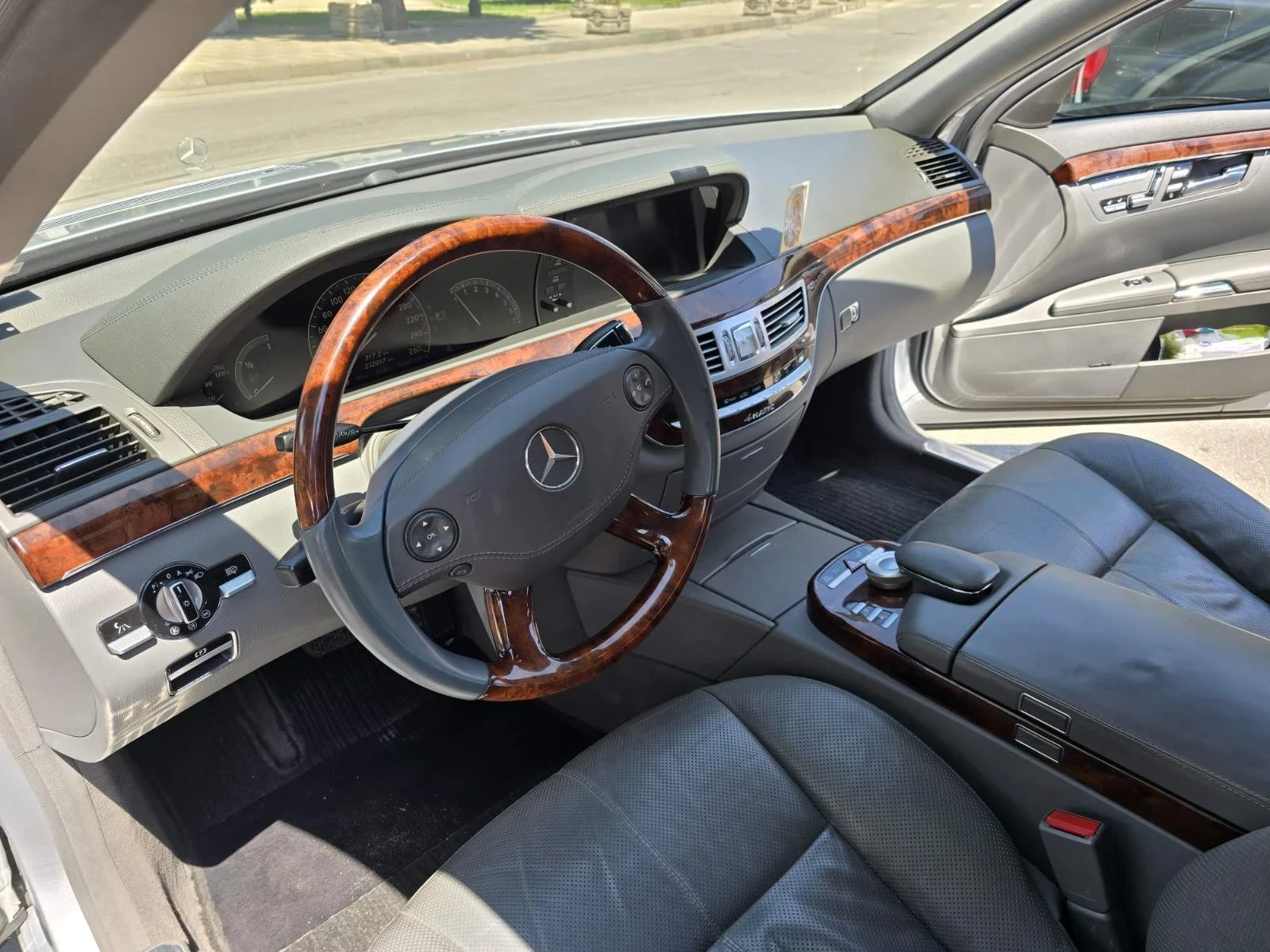 Mercedes-Benz S 500  - изображение 9
