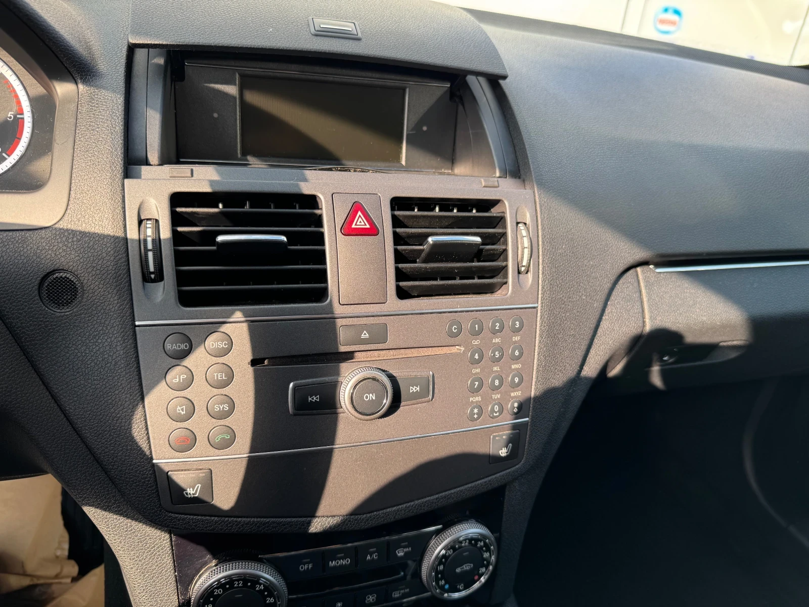 Mercedes-Benz C 200 W204 | Mobile.bg   11