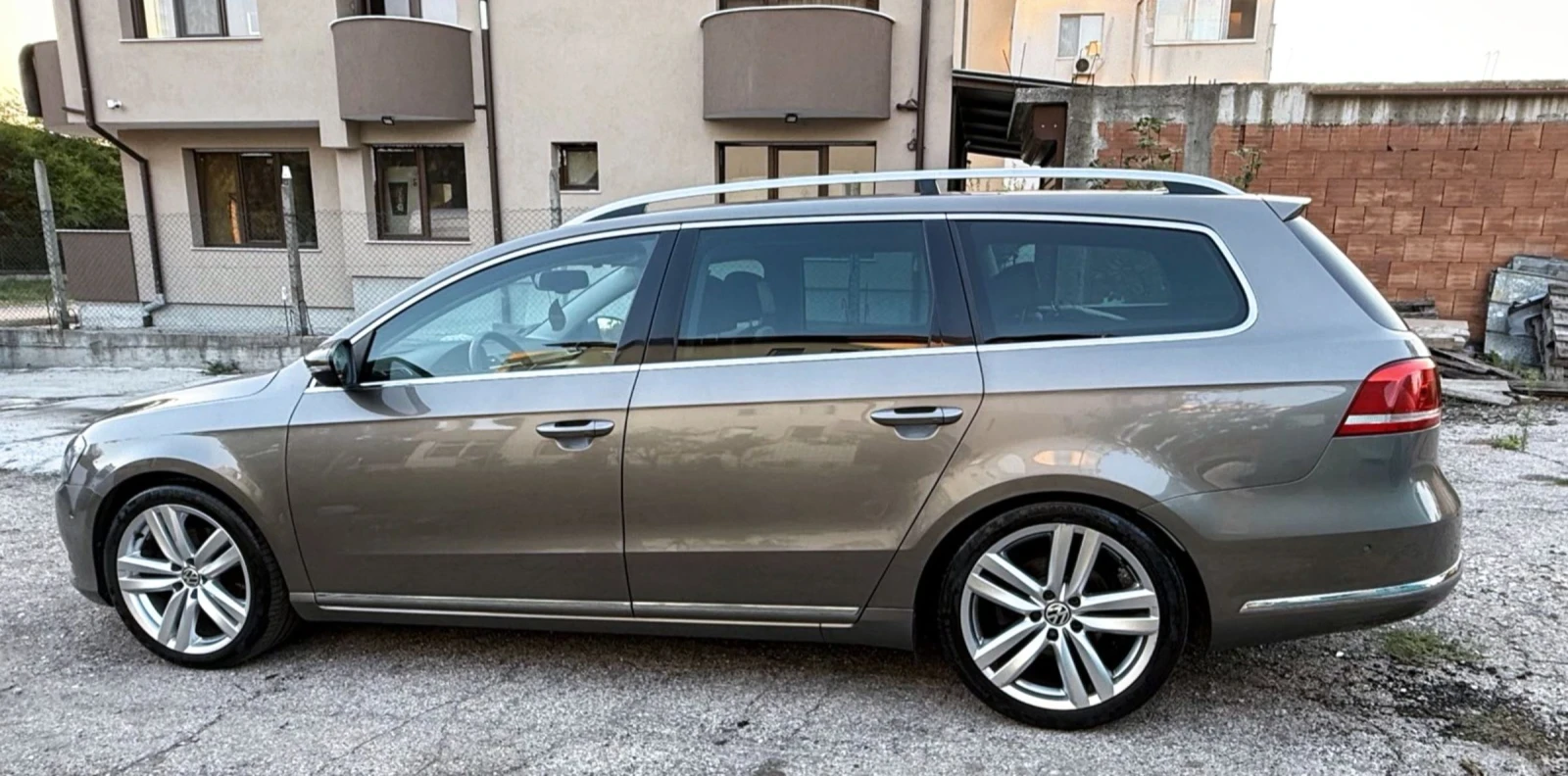 VW Passat 2.0 TDI 170 K.С HIGHLIGHT DSG ГЕРМАНИЯ - изображение 6