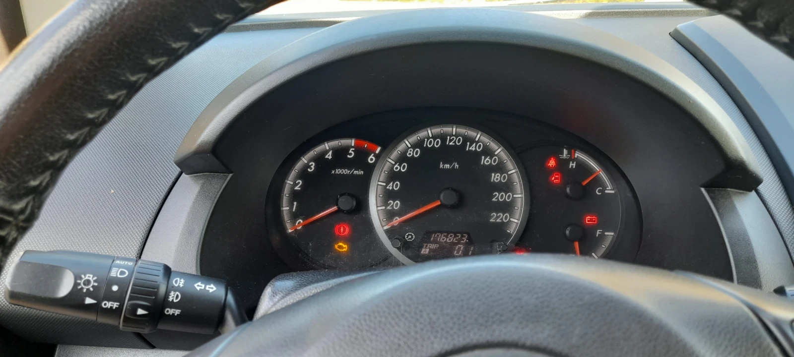 Mazda 5 Ван - изображение 6
