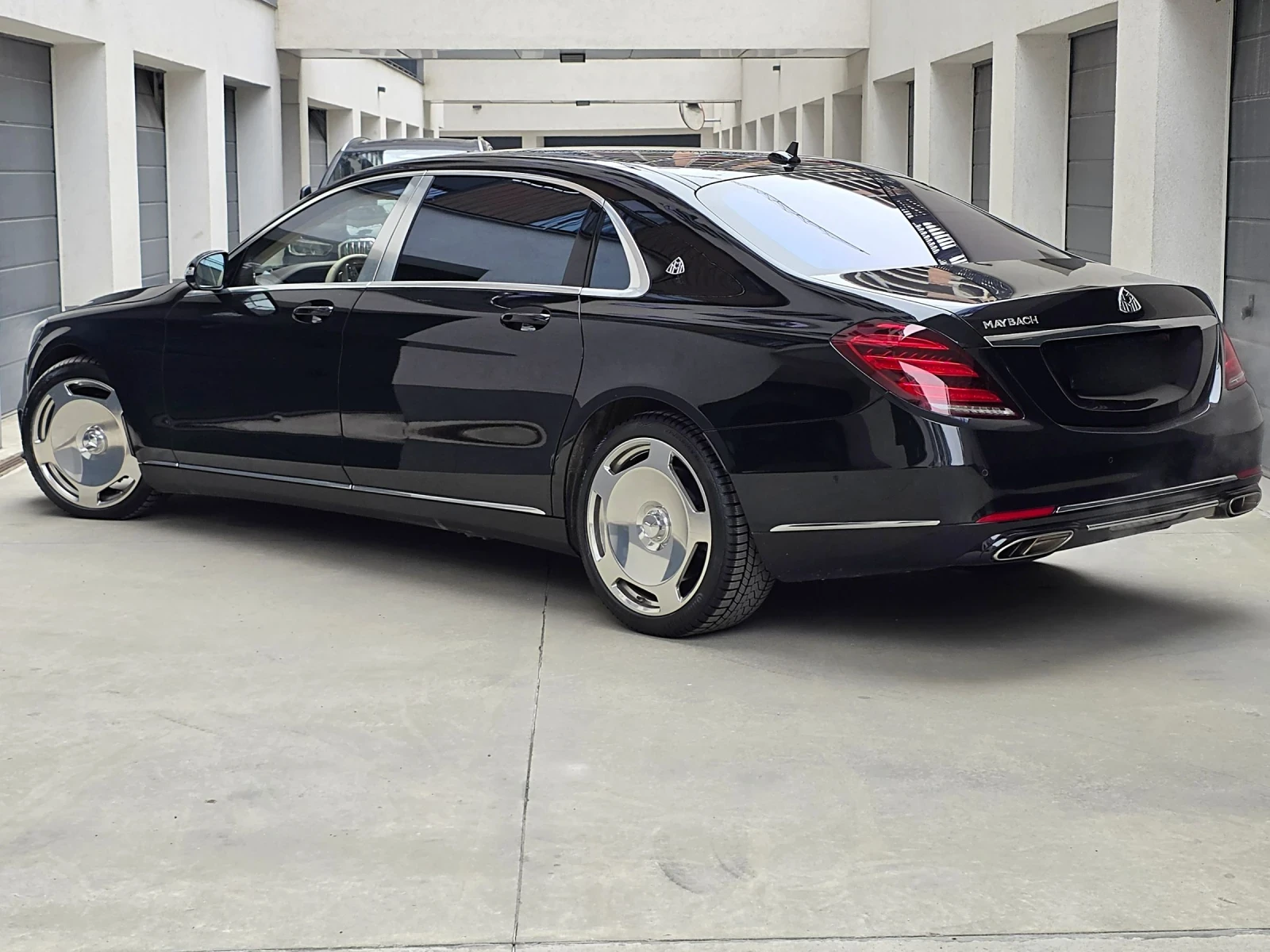 Mercedes-Benz S 560 Mercedes-MAYBACH S560 Designo* 3XTV* PANO* 3D BURM | Mobile.bg � ����������� 6