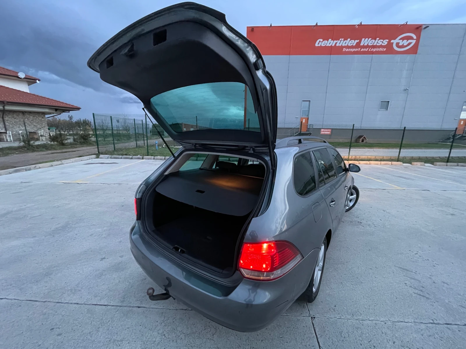 VW Golf 1.6i Germany  - изображение 8