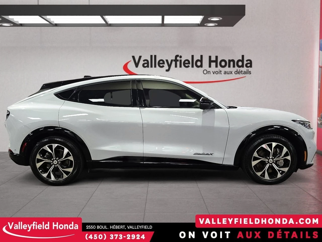 Ford Mustang Mach-E 2022* DIGITAL* DISTRONIK* LANE ASSIST* B&O* 360* K - изображение 6