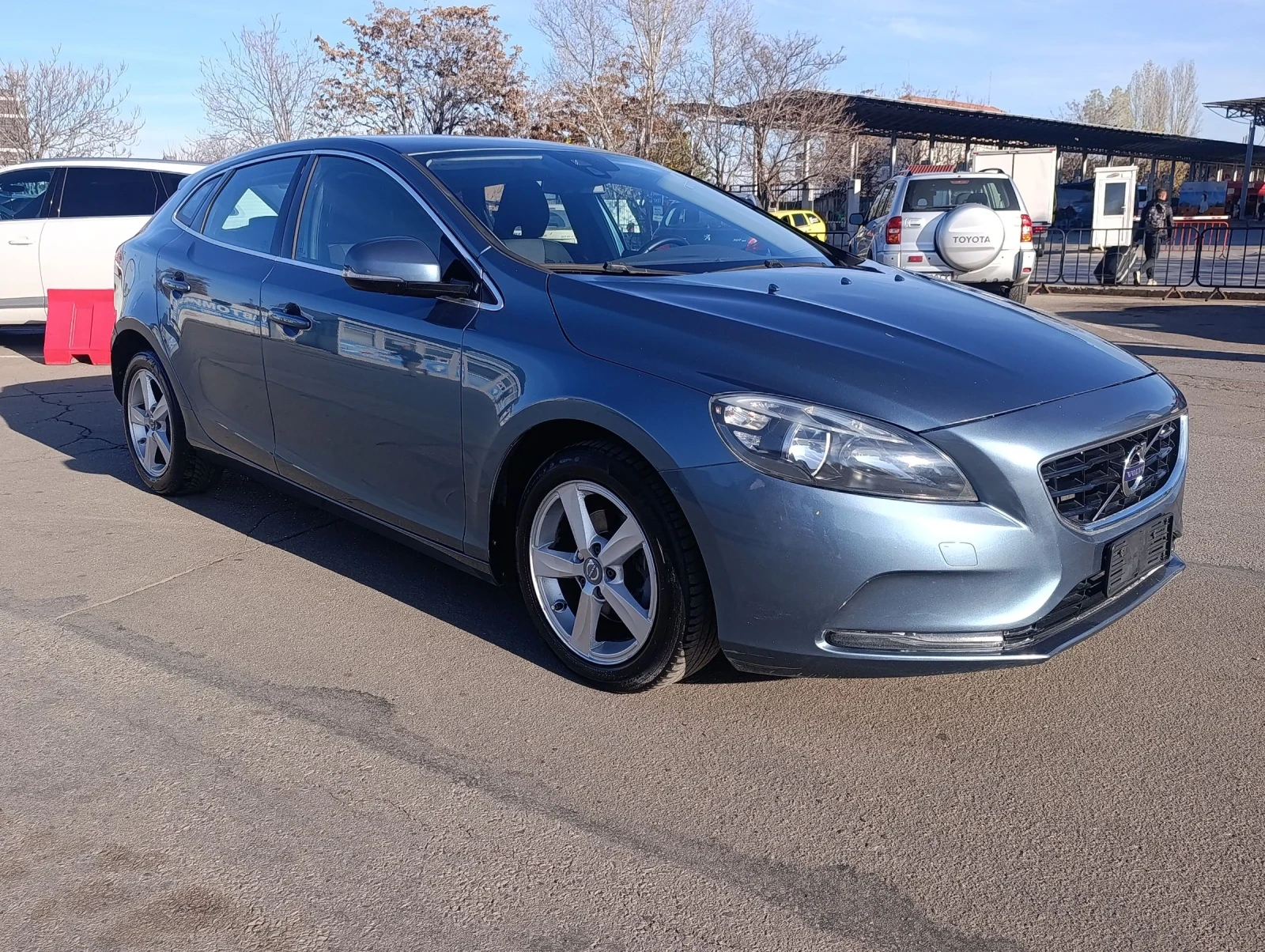Volvo V40 | Mobile.bg � ����������� 2