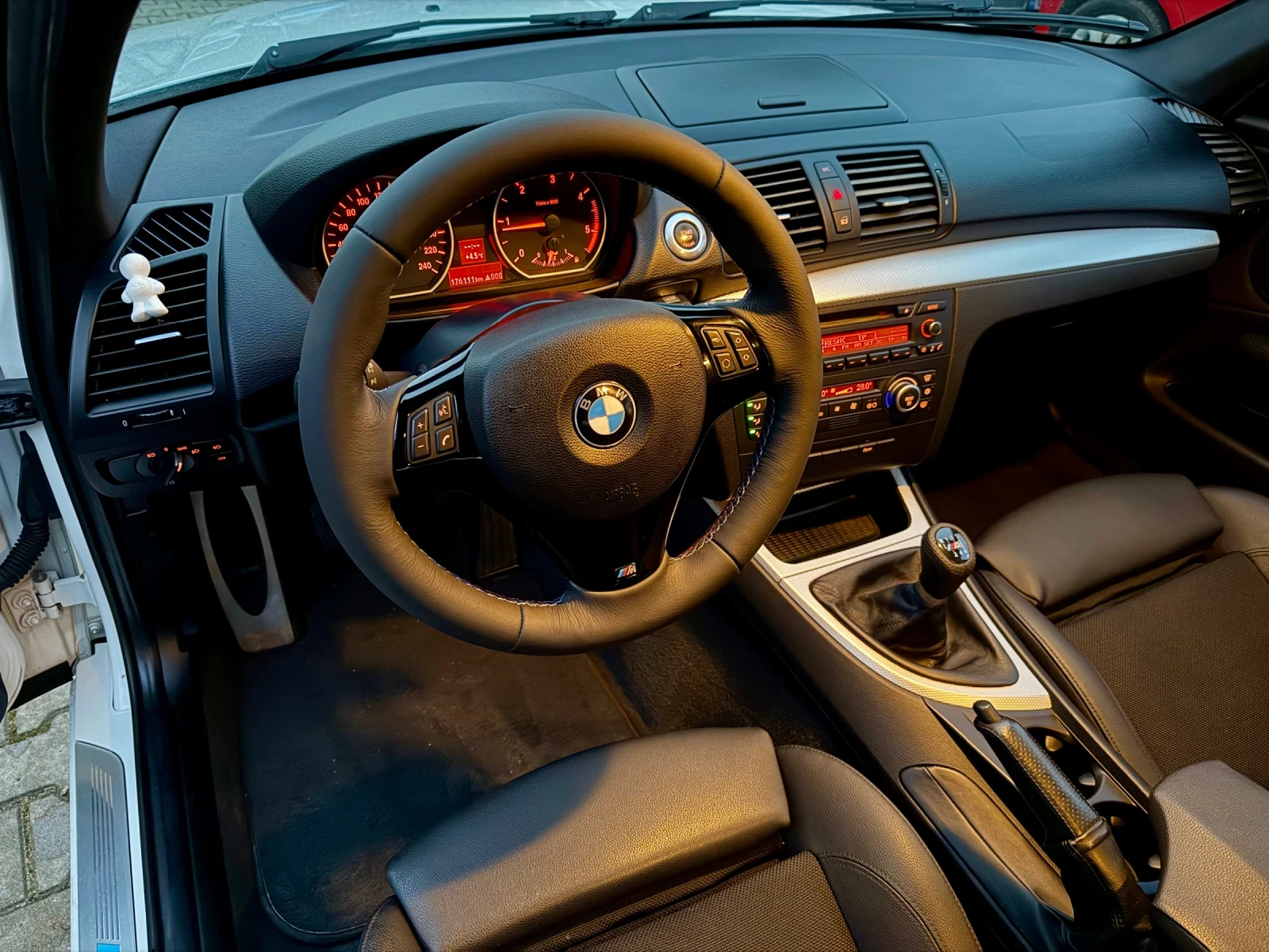 BMW 118 D MSport, снимка 8 - Автомобили и джипове - 53875141