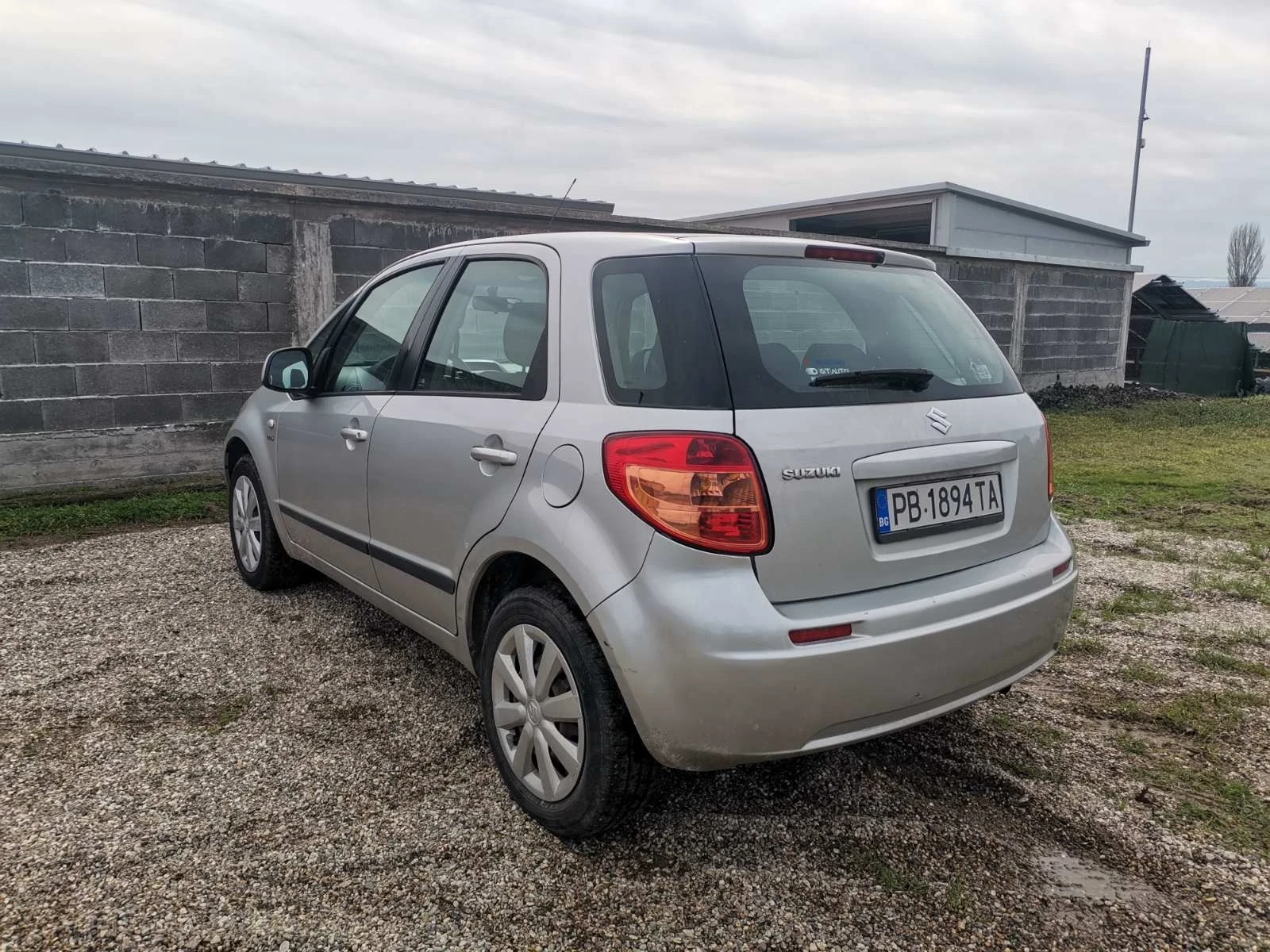 Suzuki SX4 1.6 DDIS, снимка 4 - Автомобили и джипове - 54033417