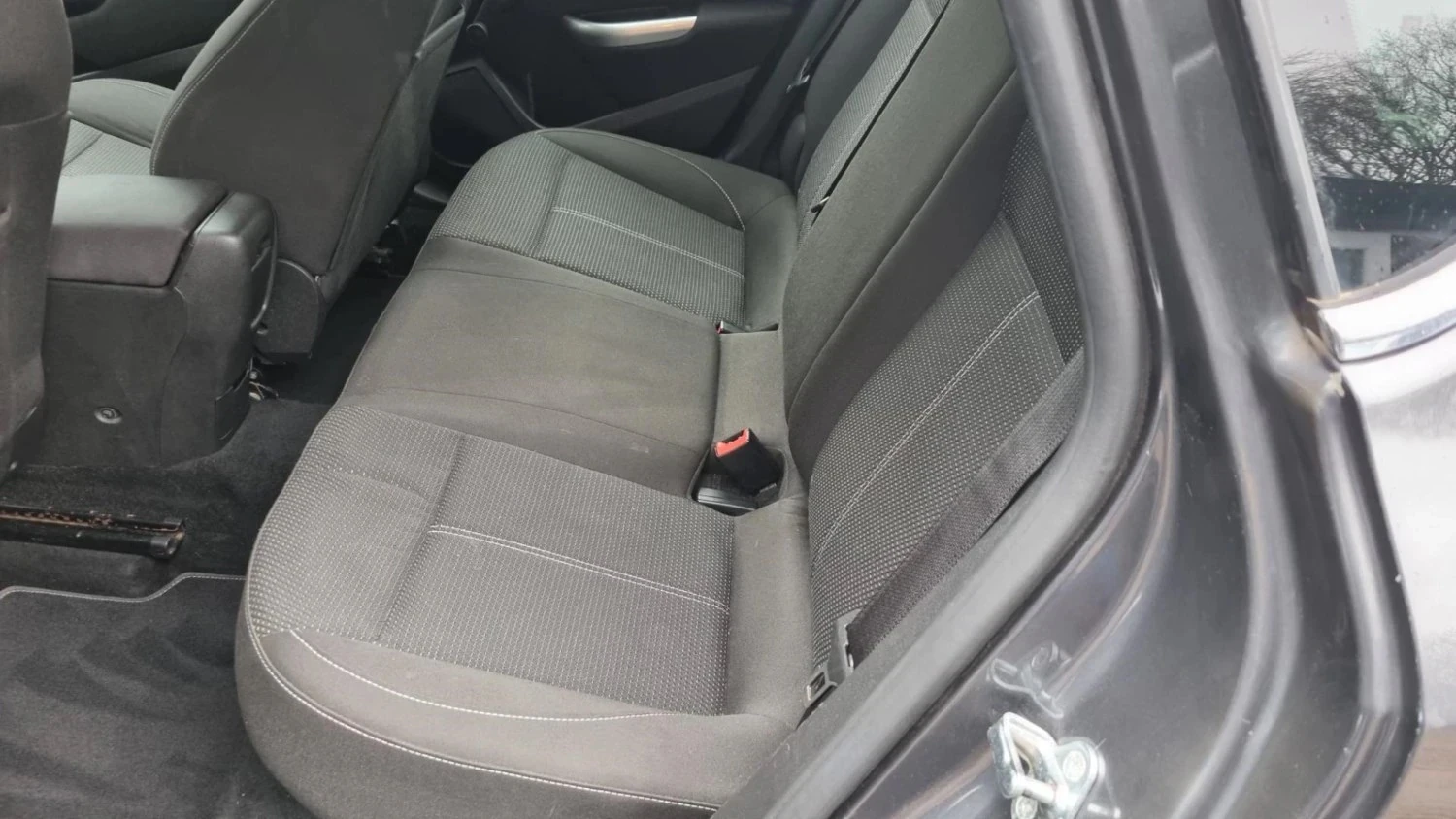 Opel Astra 1.6i 16V SRI, снимка 12 - Автомобили и джипове - 54140208