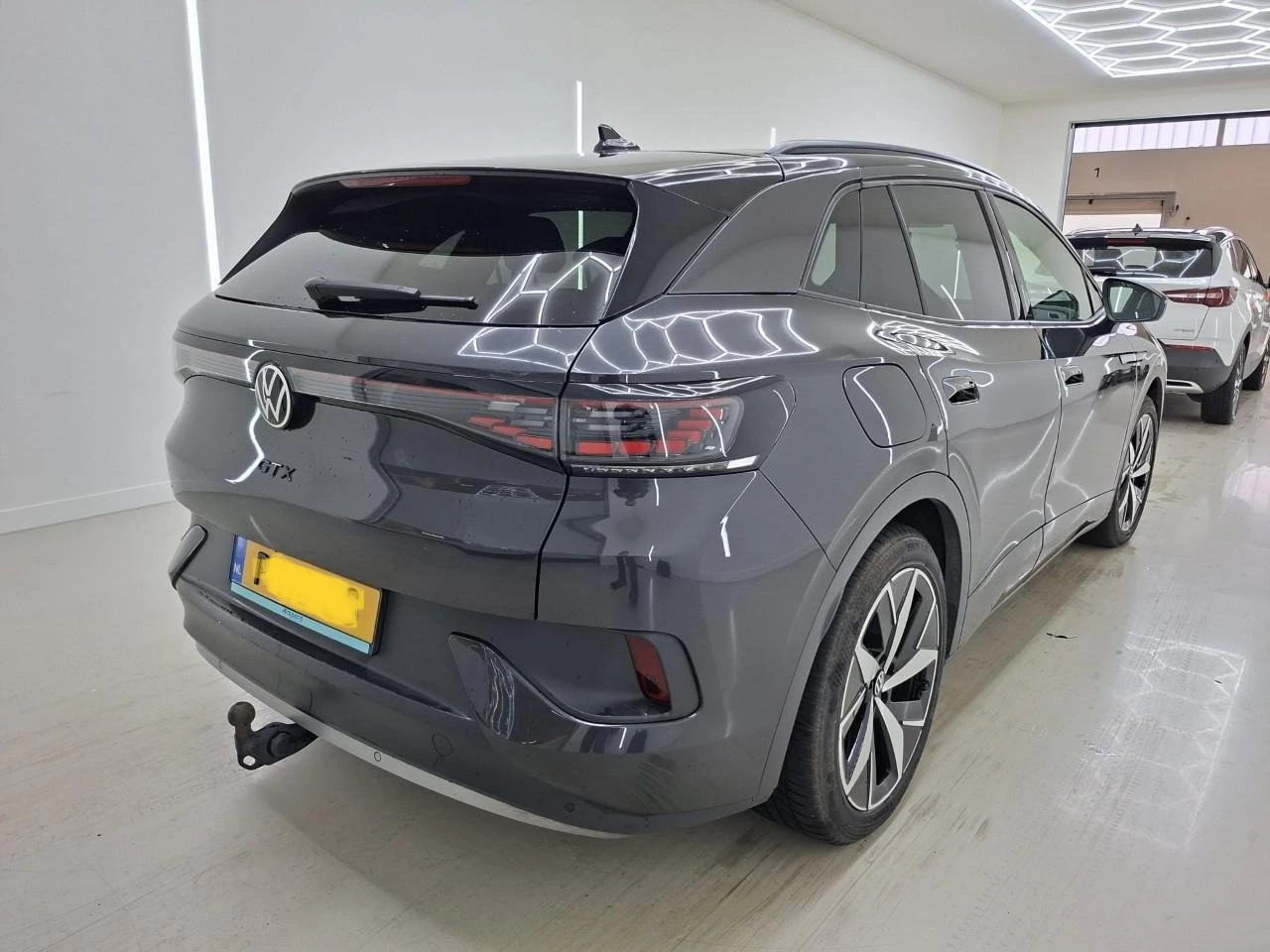 VW ID.4 GTX, снимка 4 - Автомобили и джипове - 54631008