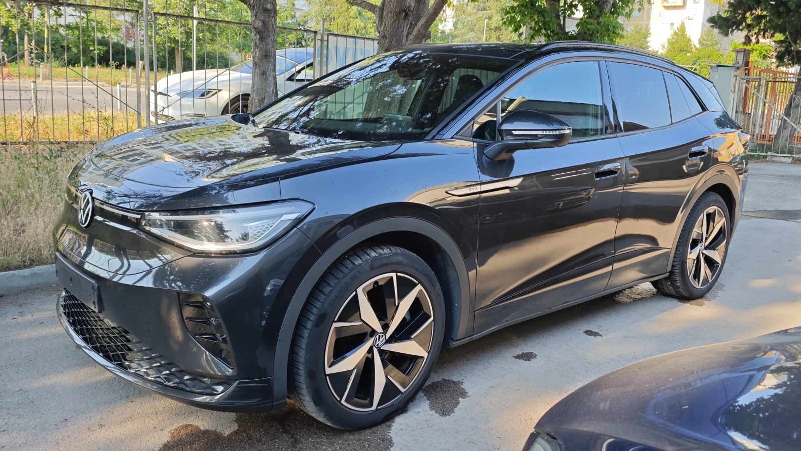 VW ID.4 GTX, снимка 3 - Автомобили и джипове - 54631008
