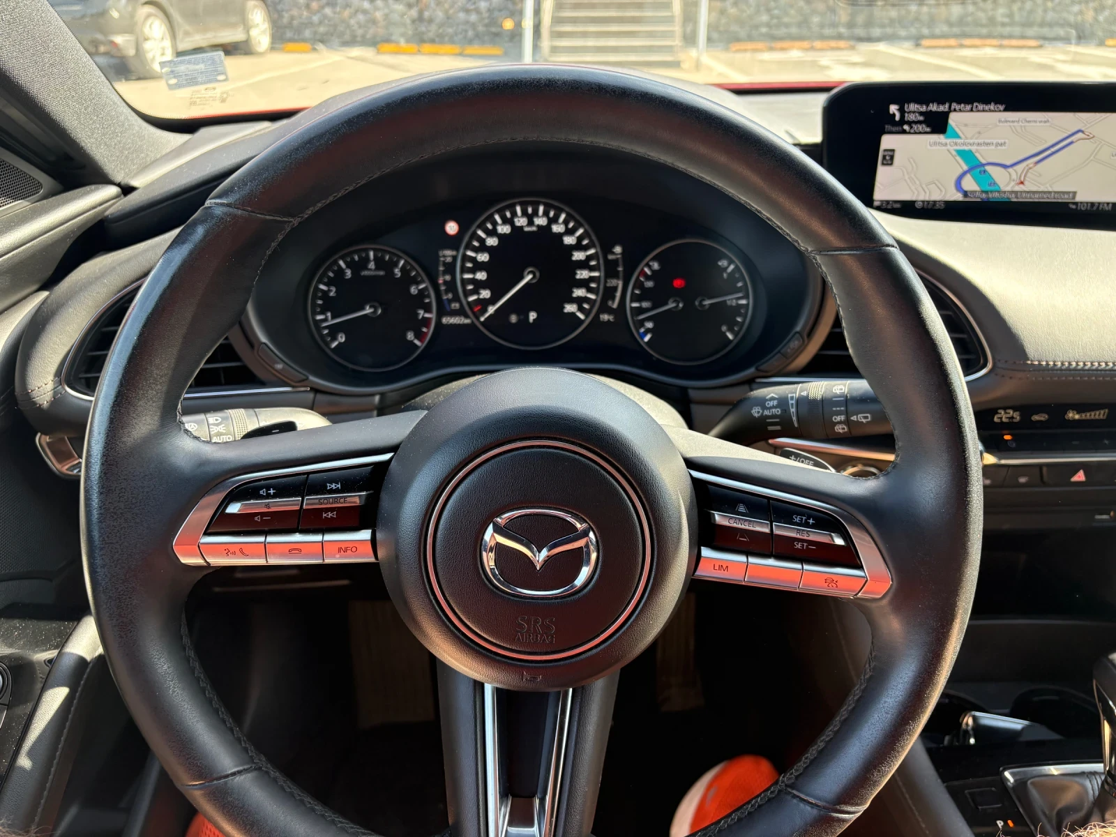Mazda 3 2.0 Mild Hybrid, снимка 9 - Автомобили и джипове - 54741889