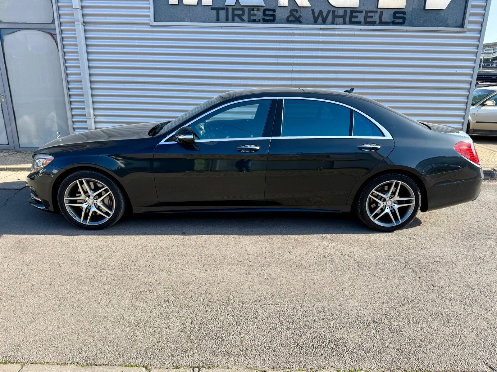 Mercedes-Benz S 550 4Matic+ AMG-Line+ Full Led+ ГОТОВ ЛИЗИНГ, снимка 2 - Автомобили и джипове - 54939072