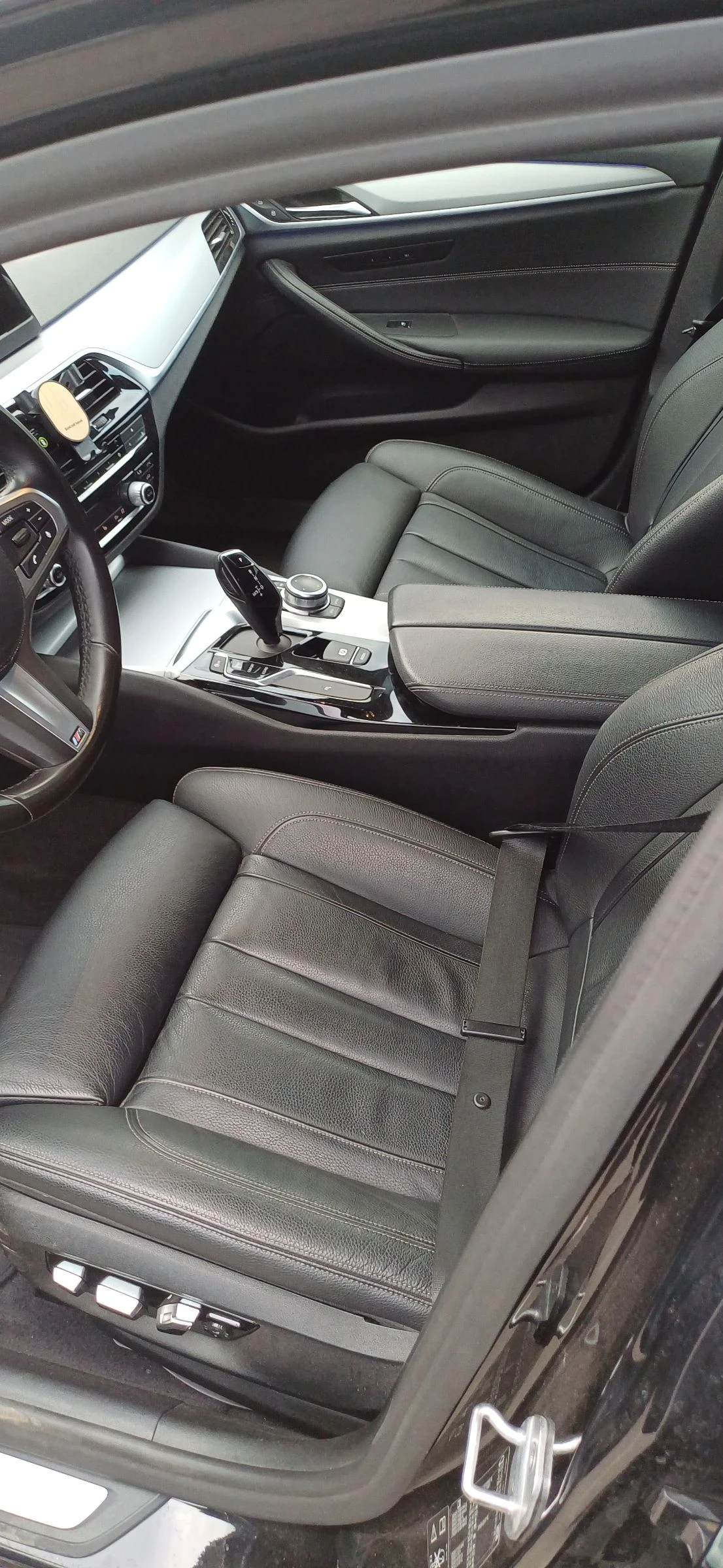 BMW 530, снимка 10 - Автомобили и джипове - 55019415
