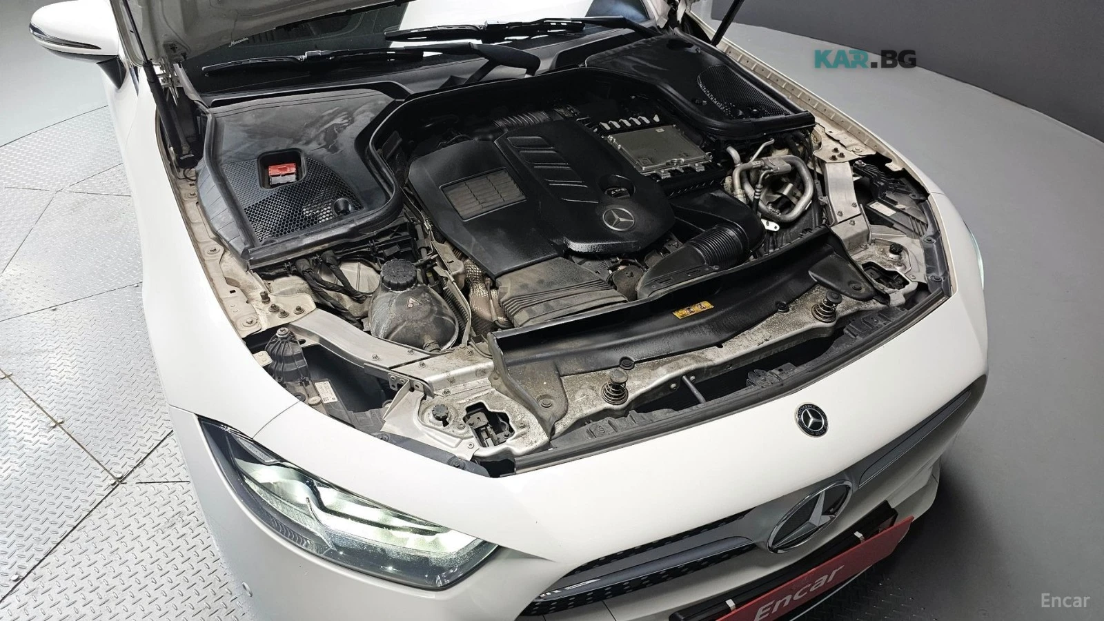 Mercedes-Benz CLS 300 D* AMG LINE* КОЖА* ПОДГРЕВ* НАВИ* ПАНО, снимка 5 - Автомобили и джипове - 55245608