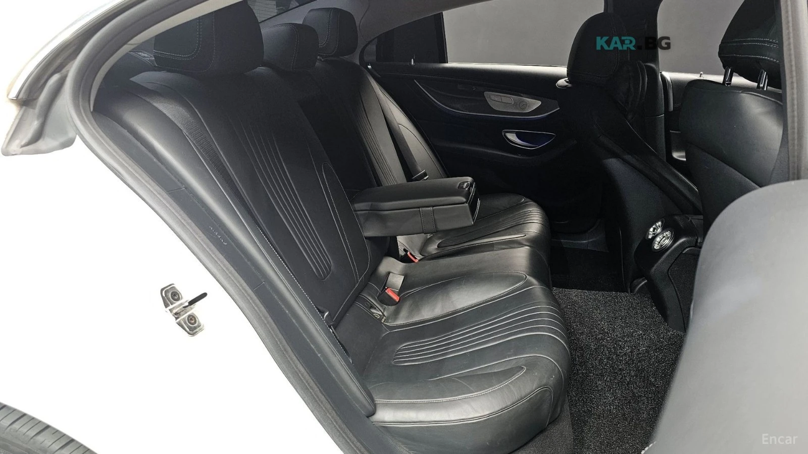 Mercedes-Benz CLS 300 D* AMG LINE* КОЖА* ПОДГРЕВ* НАВИ* ПАНО, снимка 10 - Автомобили и джипове - 55245608