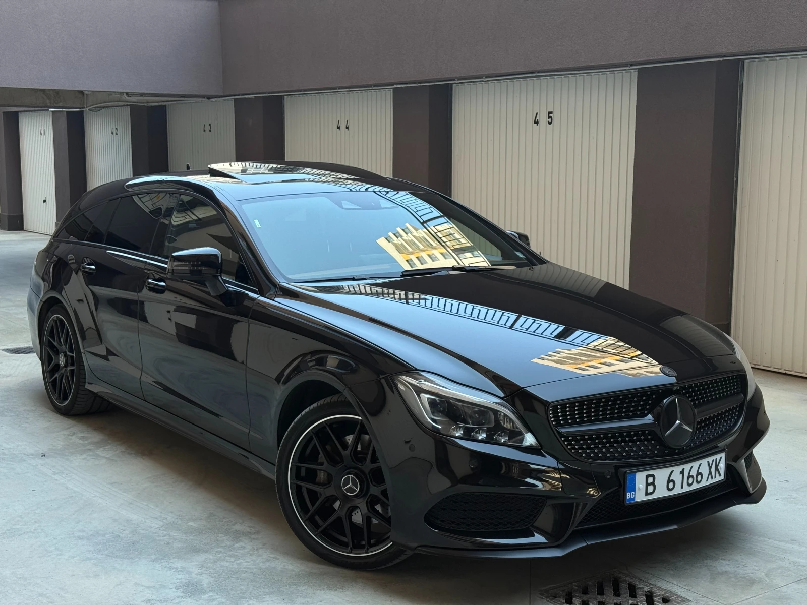 Mercedes-Benz CLS 350 AMG FACELIFT, снимка 3 - Автомобили и джипове - 55495361
