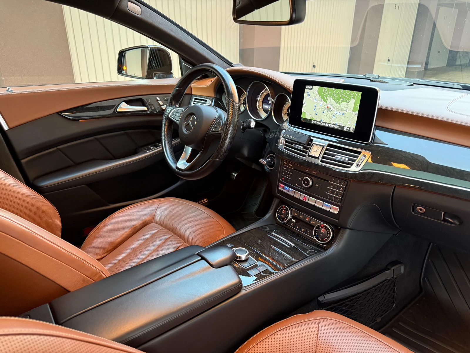Mercedes-Benz CLS 350 AMG FACELIFT, снимка 7 - Автомобили и джипове - 55495361