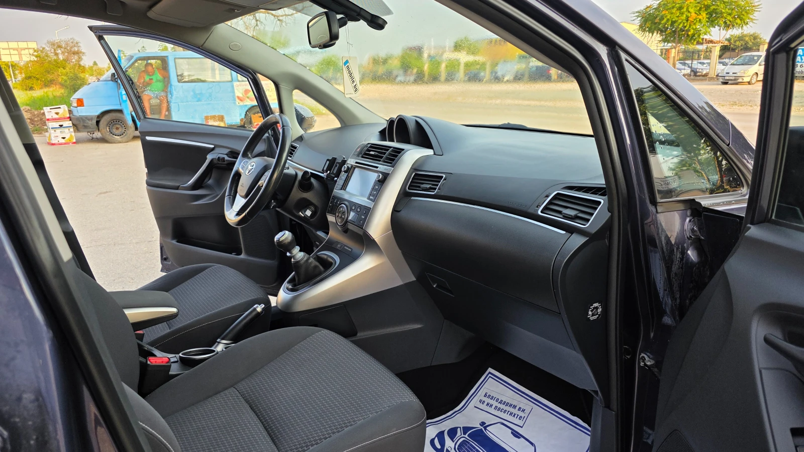Toyota Verso 1.6d/109hp/7m, снимка 13 - Автомобили и джипове - 55513874