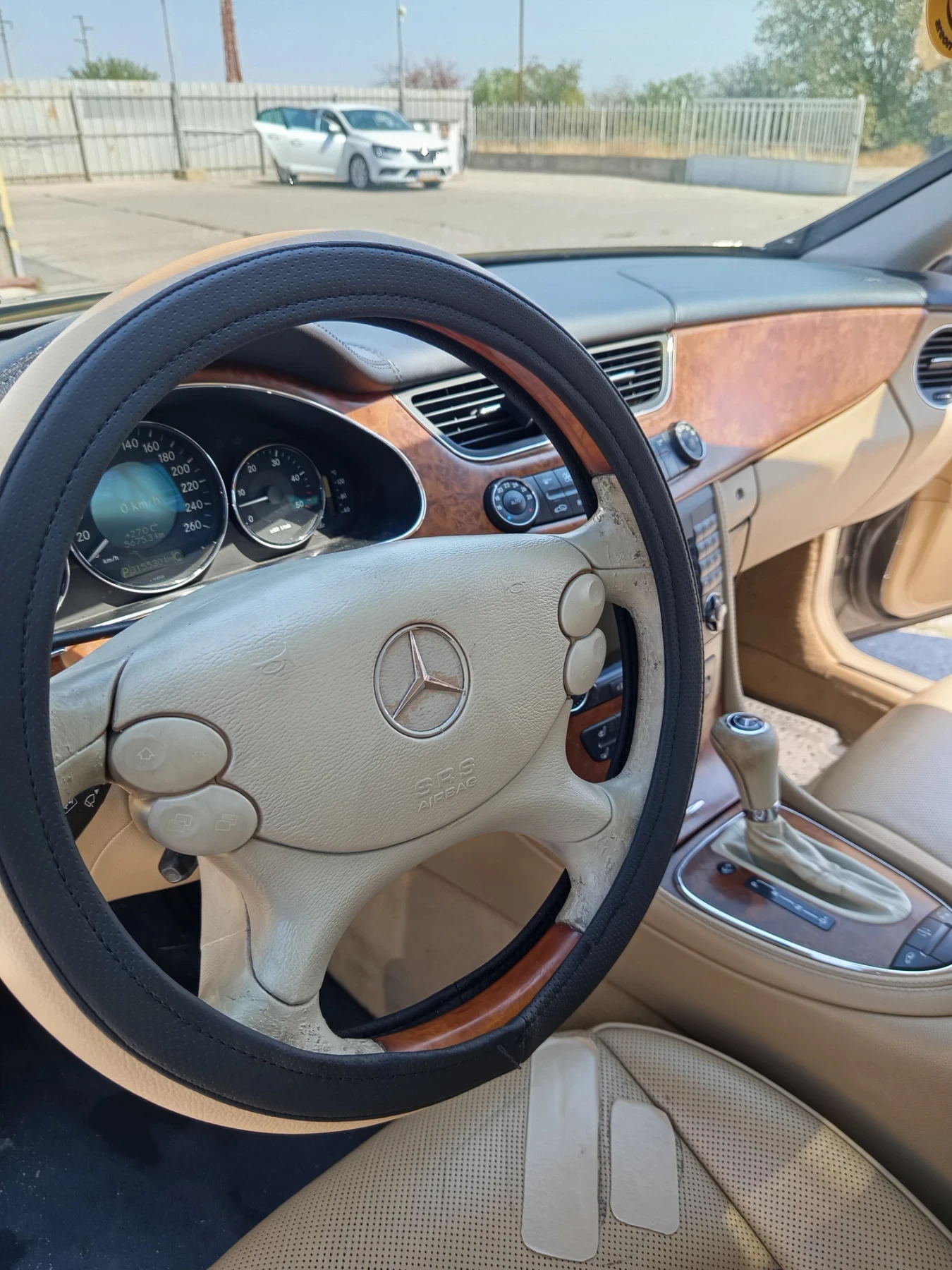 Mercedes-Benz CLS 320, снимка 6 - Автомобили и джипове - 56209377