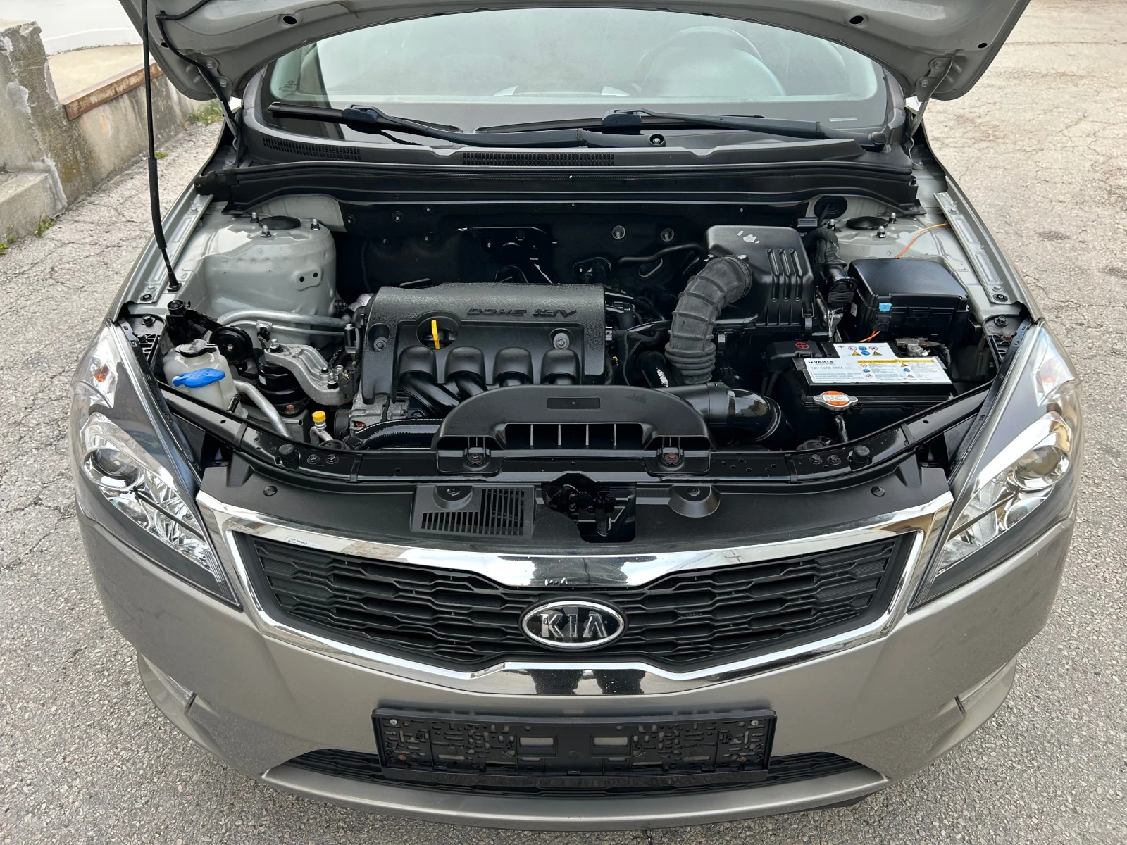 Kia Ceed 1.4CVVi   НАВИГАЦИЯ, снимка 14 - Автомобили и джипове - 56522832