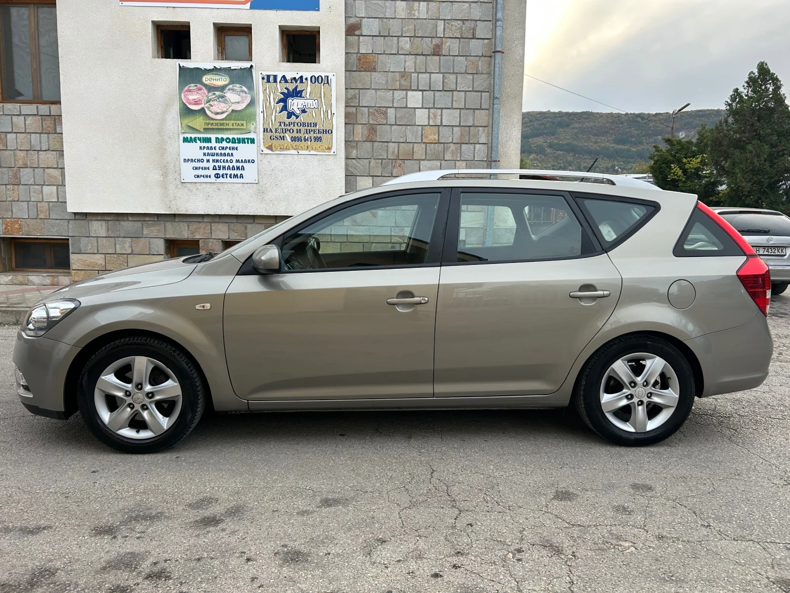 Kia Ceed 1.4CVVi   НАВИГАЦИЯ, снимка 7 - Автомобили и джипове - 56522832