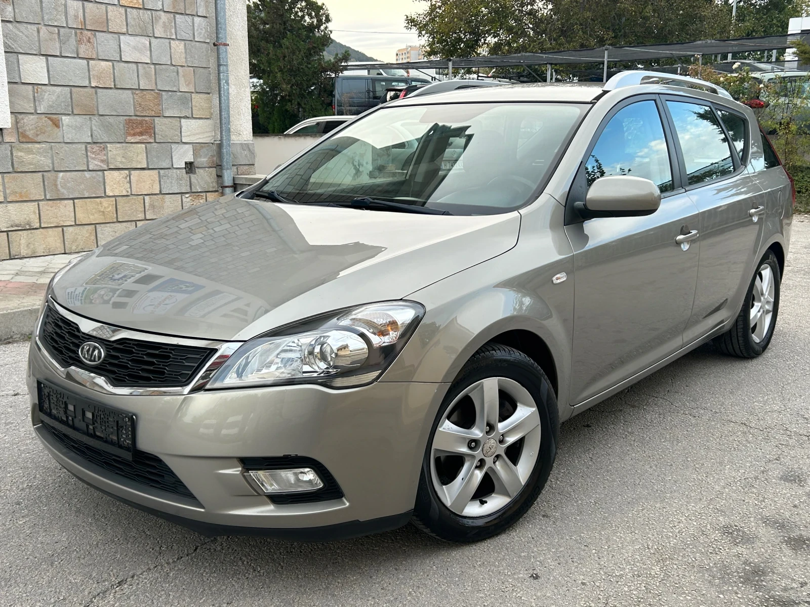 Kia Ceed 1.4CVVi   НАВИГАЦИЯ