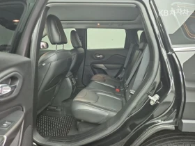 Jeep Cherokee 2.4 , снимка 12