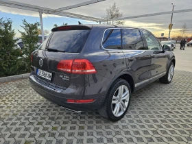 VW Touareg 3.0TDI-239кс= АВТОМАТ= 8ck= 4x4= LED= NAVI= ПОДГРЕ, снимка 3