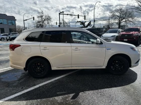 Mitsubishi Outlander PHEV S-AWC* Шибидах* Подгрев* Задна камера* 4х4*  | Auto.bg — изображение 5