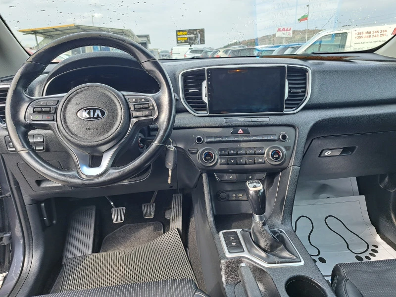 Kia Sportage, снимка 11 - Автомобили и джипове - 46355284