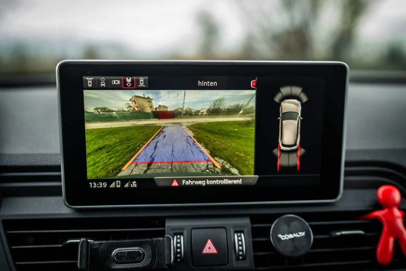 Audi SQ5, снимка 9 - Автомобили и джипове - 52642789