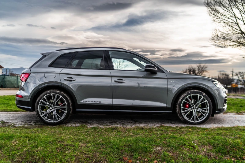 Audi SQ5, снимка 8 - Автомобили и джипове - 52642789