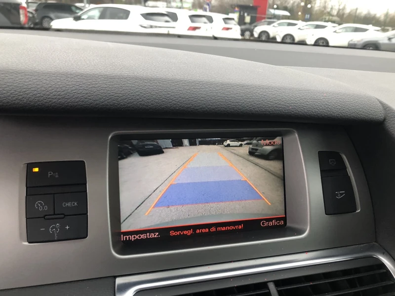 Audi Q7 3.0TDi, снимка 14 - Автомобили и джипове - 52665303