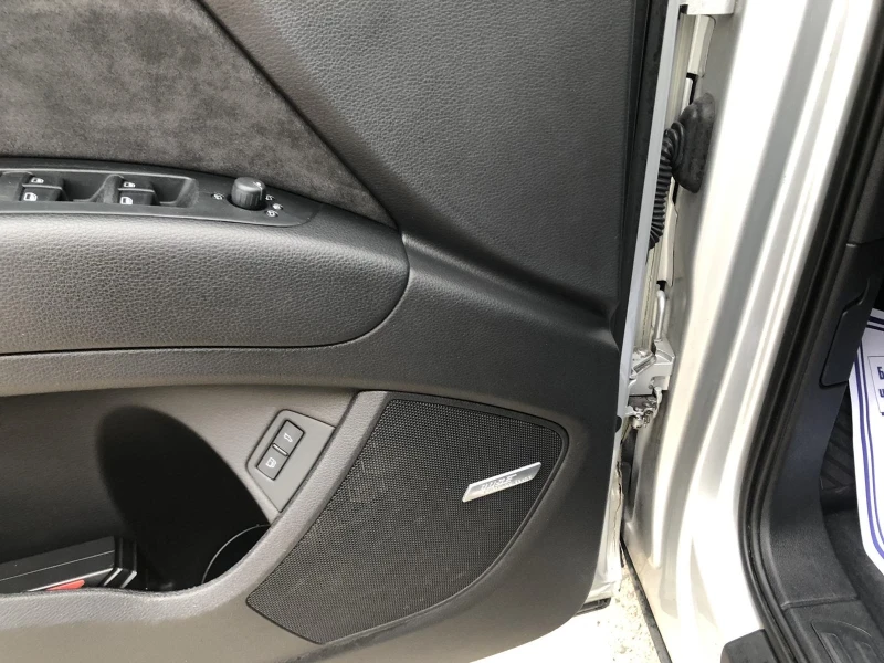 Audi Q7 3.0TDi, снимка 12 - Автомобили и джипове - 52665303