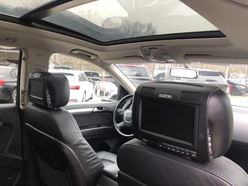 Audi Q7 3.0TDi, снимка 10 - Автомобили и джипове - 52665303