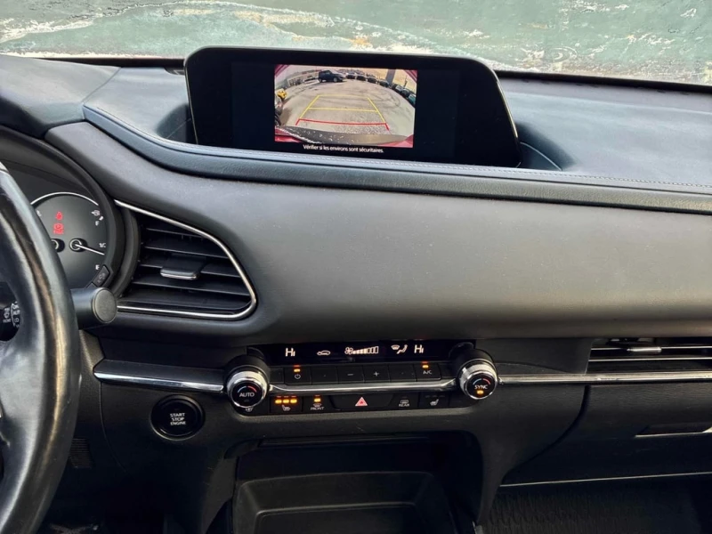 Mazda CX-30 * GS * CARFAX * БЕЗ ПЪРВОНАЧАЛНА ВНОСКА, снимка 9 - Автомобили и джипове - 52877708