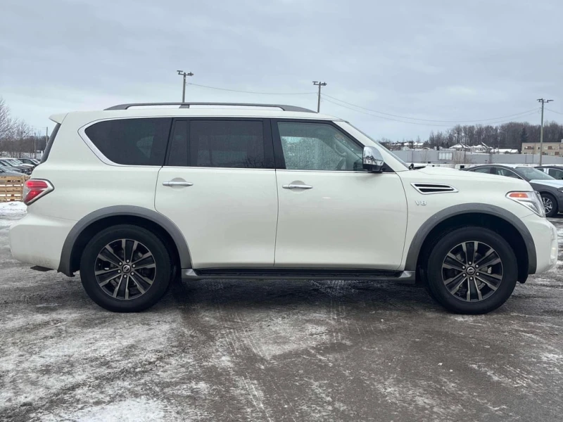 Nissan Armada * 4x4 * CARFAX * БЕЗ ПЪРВОНАЧАЛНА ВНОСКА, снимка 3 - Автомобили и джипове - 53203859
