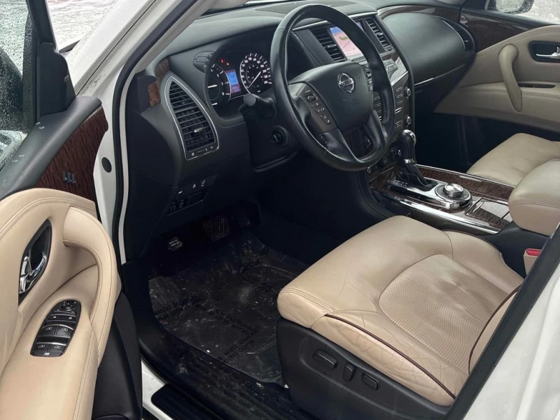 Nissan Armada * 4x4 * CARFAX * БЕЗ ПЪРВОНАЧАЛНА ВНОСКА, снимка 5 - Автомобили и джипове - 53203859