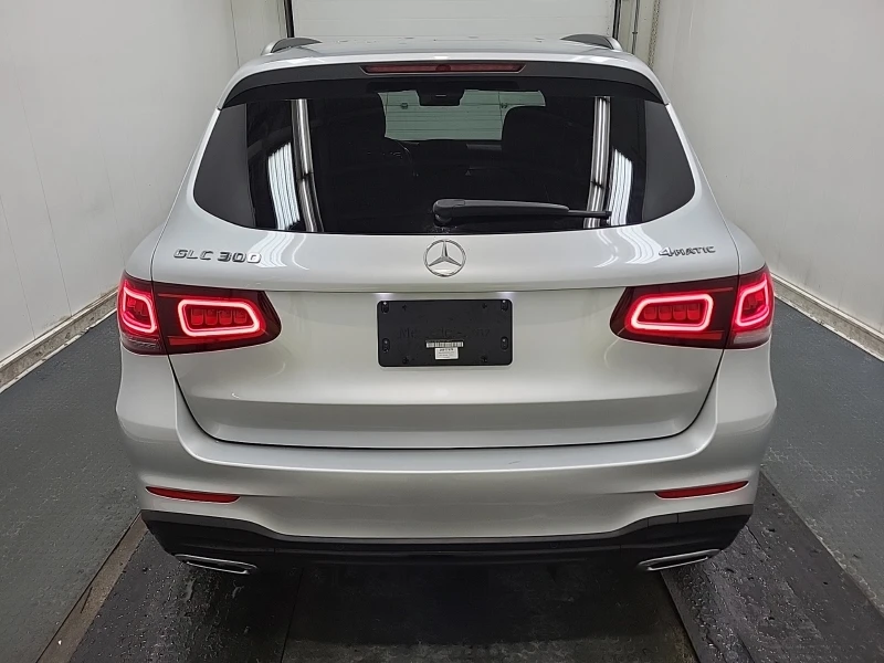 Mercedes-Benz GLC 300 4MATIC* DISTRONIC* 360CAMERA* LANE-ASSIST* PANOROO, снимка 5 - Автомобили и джипове - 53340873