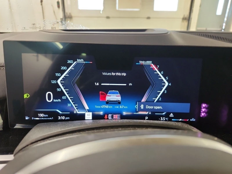 BMW X7 40I С РЕГИСТРАЦИЯ & АВТО КРЕДИТ, снимка 10 - Автомобили и джипове - 53529222