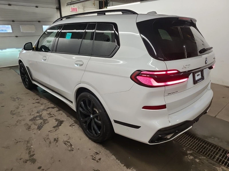 BMW X7 40I С РЕГИСТРАЦИЯ & АВТО КРЕДИТ, снимка 5 - Автомобили и джипове - 53529222