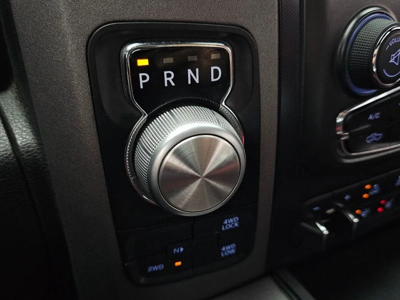 Dodge Ram 5.7 5.7 Automatic, снимка 9 - Автомобили и джипове - 55813621