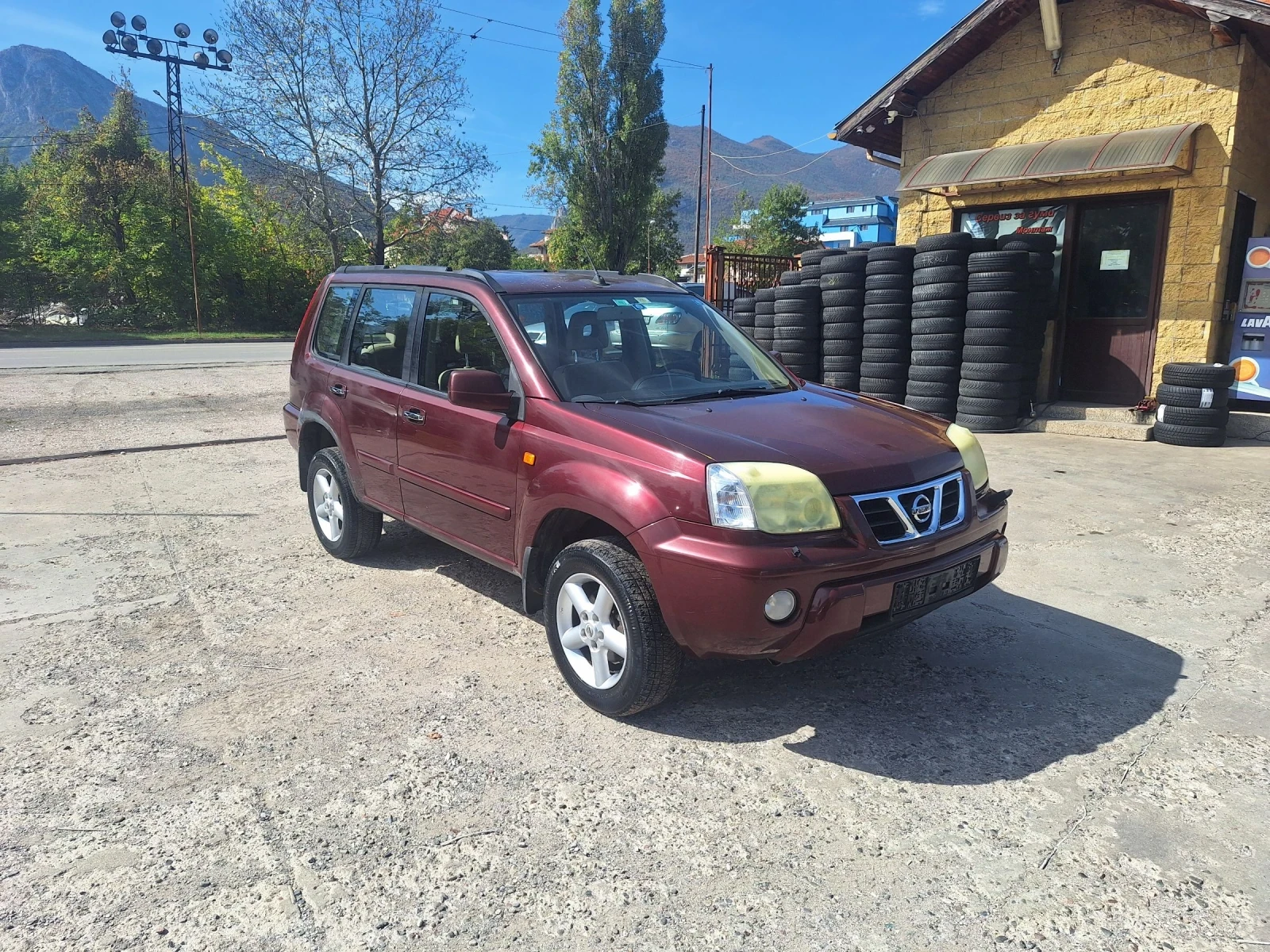 Nissan X-trail 2.0i 4x4 140 к.с.  - изображение 3