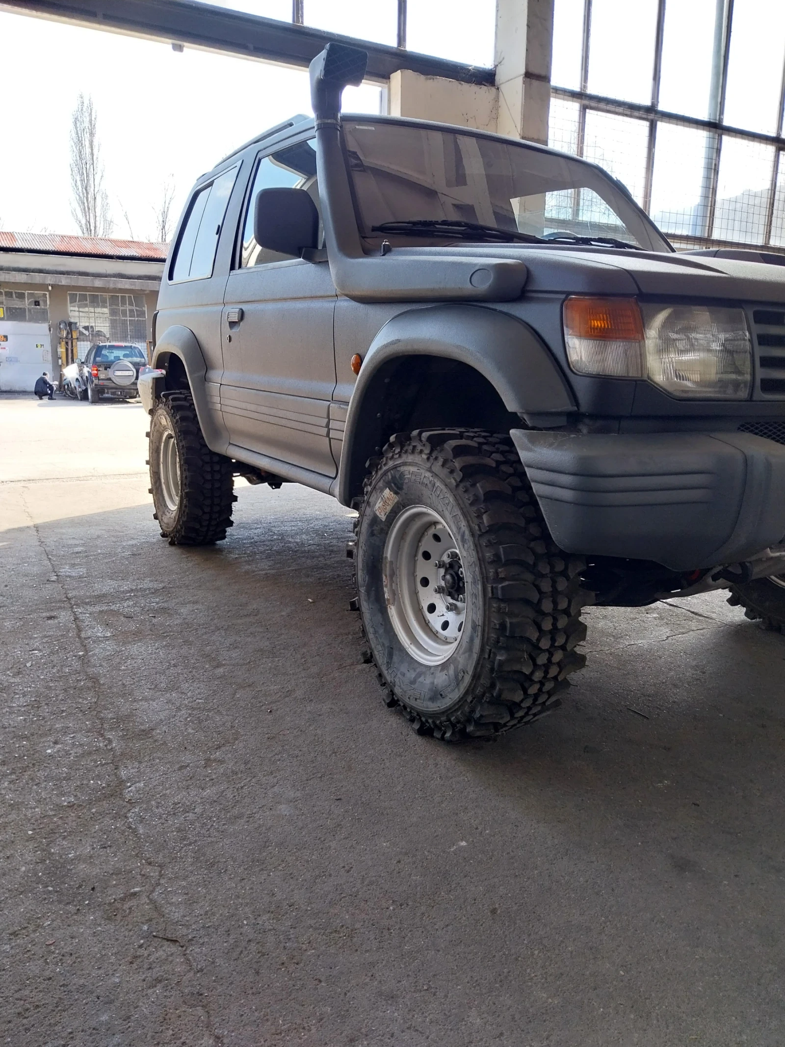 Mitsubishi Pajero 2, 5tdi, super selekt - изображение 10