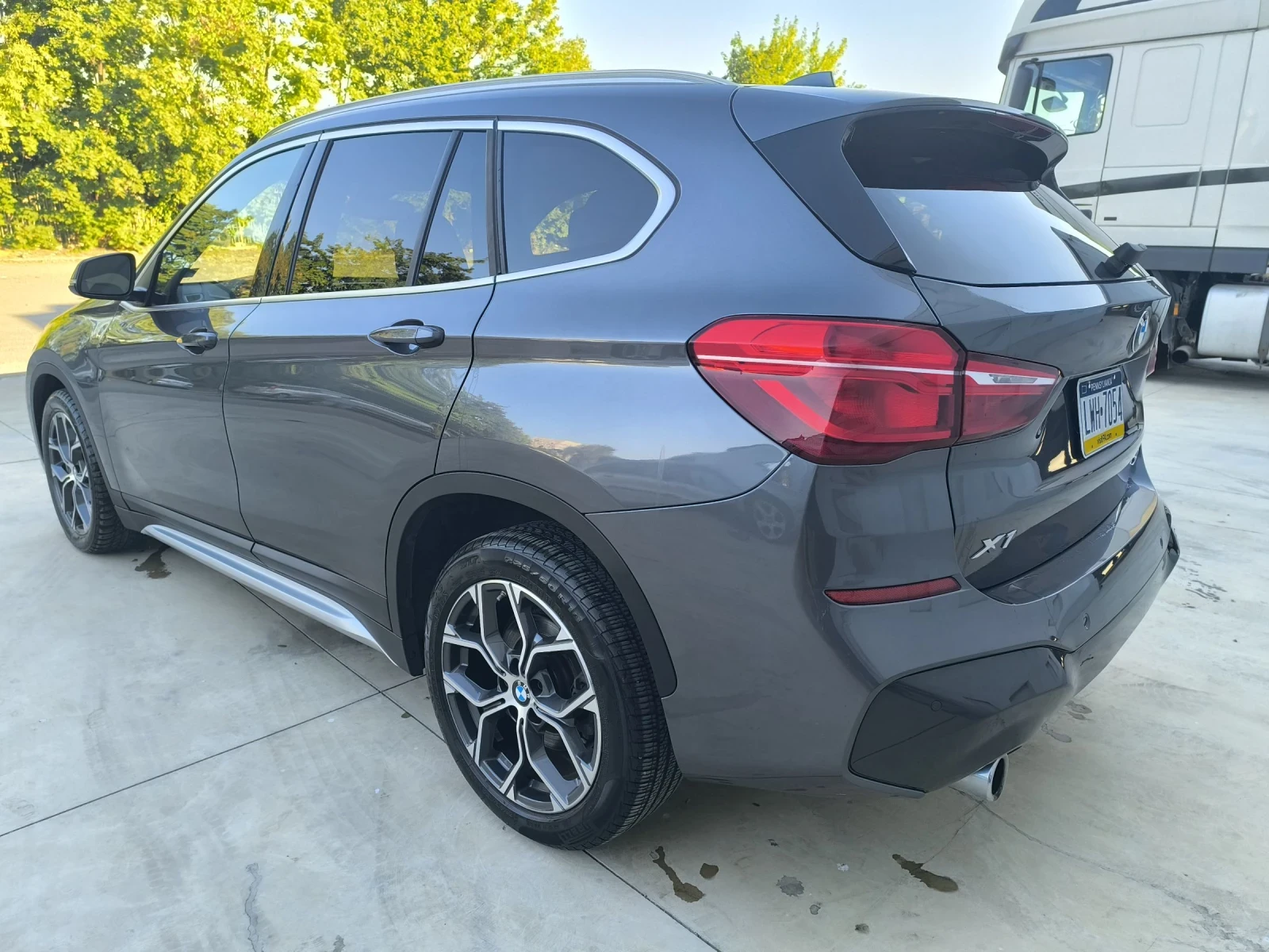 BMW X1 2.8 ix-M - изображение 8