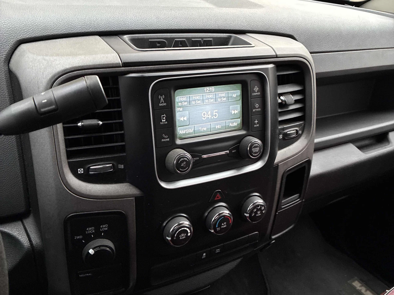 Dodge RAM 1500 CARFAX* АВТОФИНАНСИРАНЕ БЕЗ ПЪРВОНАЧАЛНА ВНОСКА - изображение 7